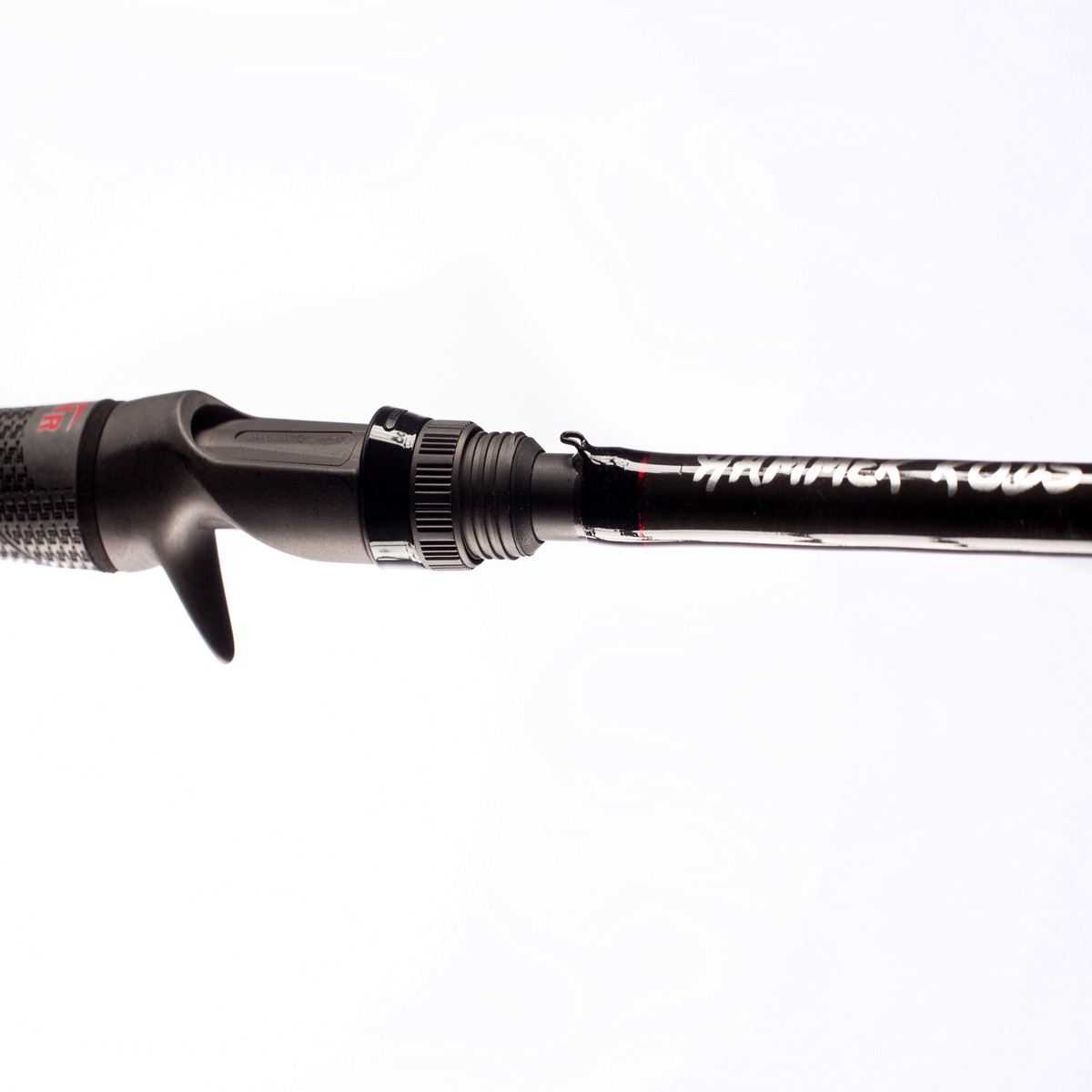 Elite Series 7' 3" Baitcaster