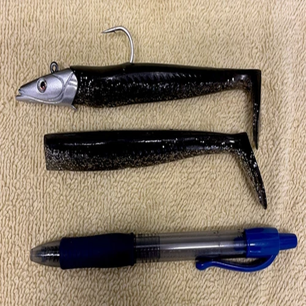 Savage Gear Sandeel 6, Black Silver, 1.5oz, 1 Full Rigged+1 Tail, Not Packaged
