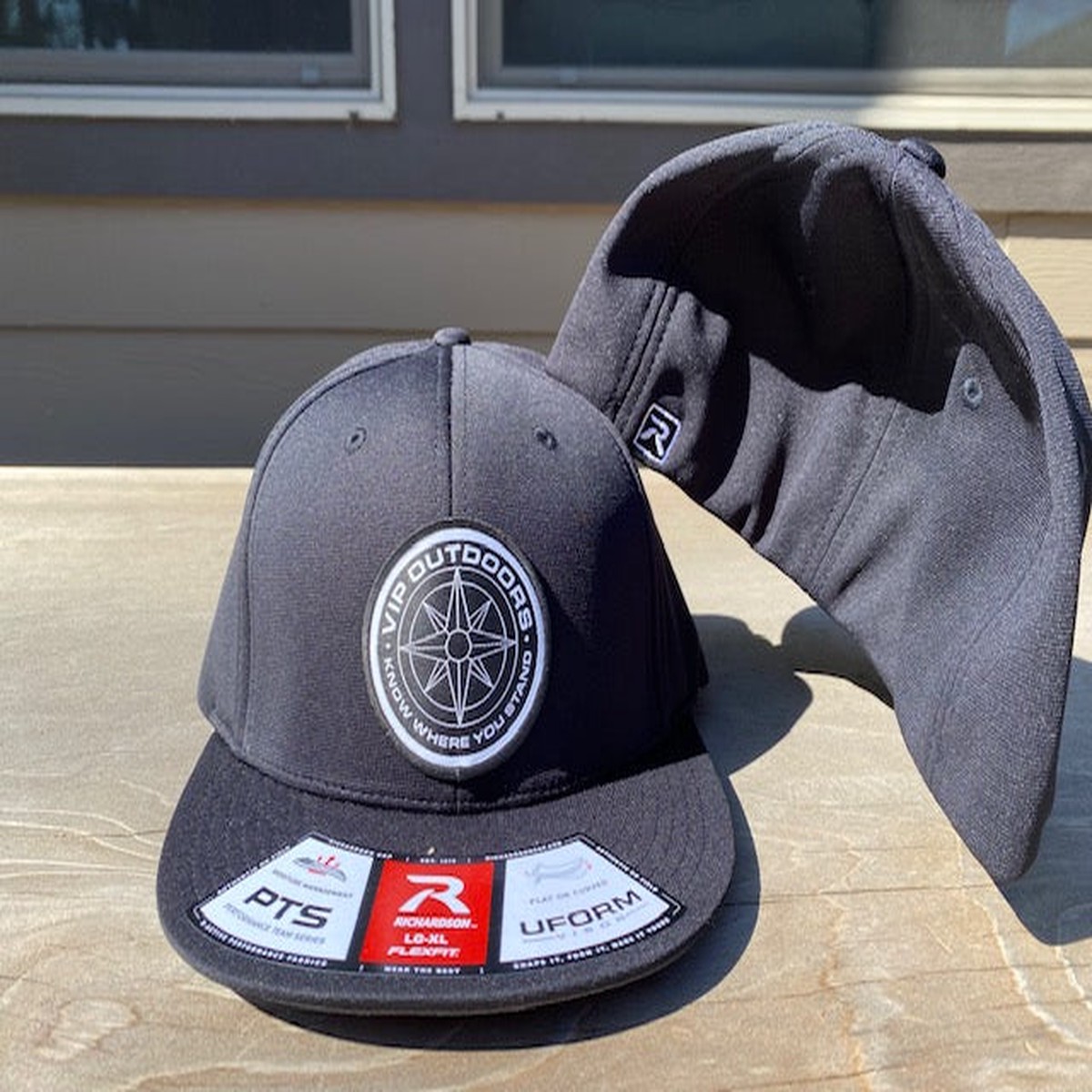 VIP Compass Hat, Black Flex Fit L/XL