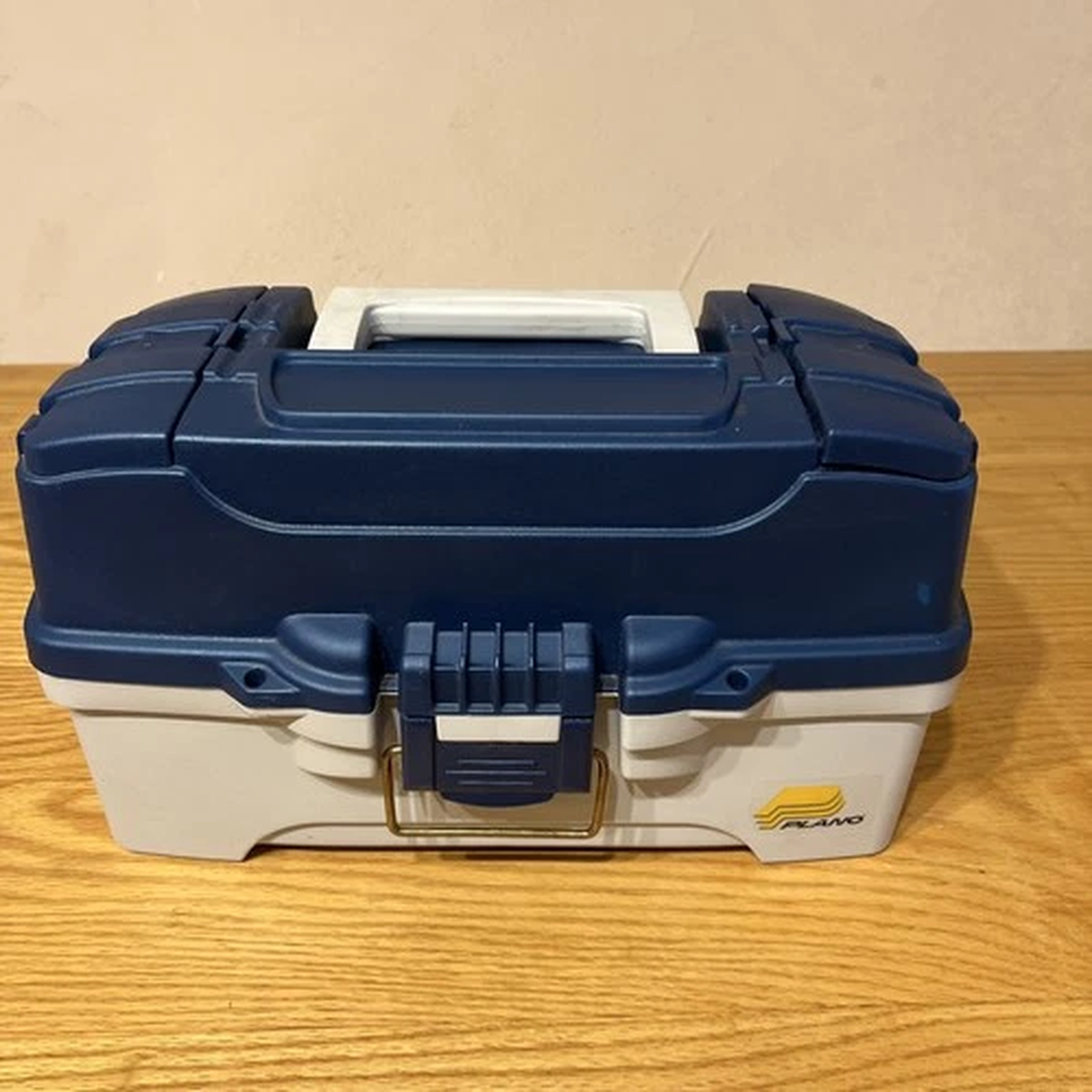 PLANO Fishing Tackle Box, Model 6202 Blue & Tan 14"x8"x8"