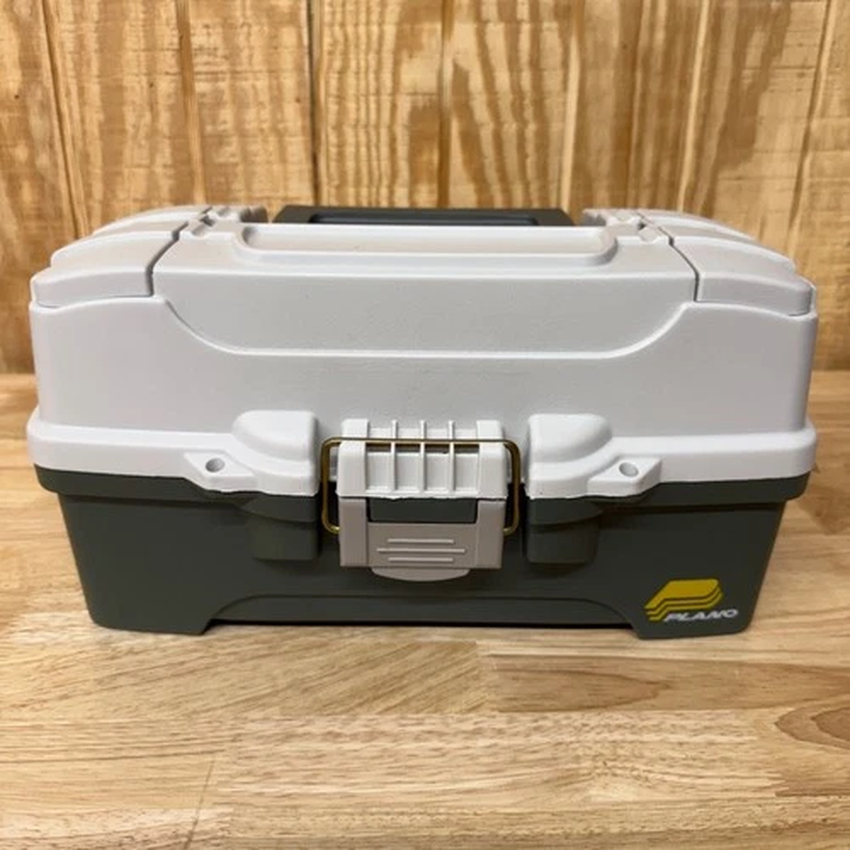 Plano 6201 One-Tray Tackle Box, Bait Storage, Extending Cantilever-tray Design