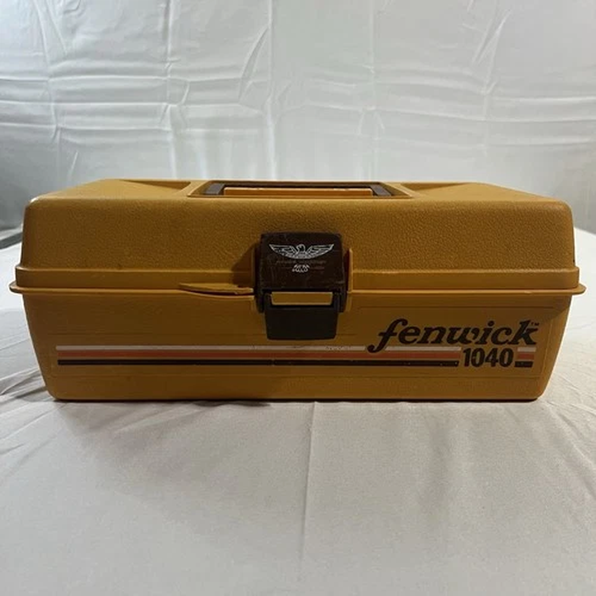 Vintage Fenwick Woodstream 1040 Fishing Tackle Box Old School Crappie Bass Kayak
