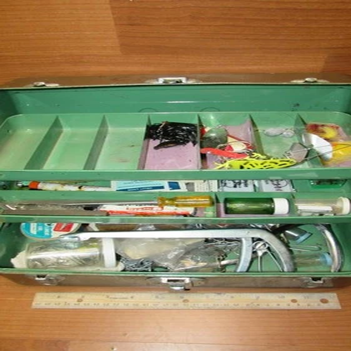 Vintage Union 8007 Steel Tackle Box 2 Tiers LOADED Old Lures & Fishing Gear