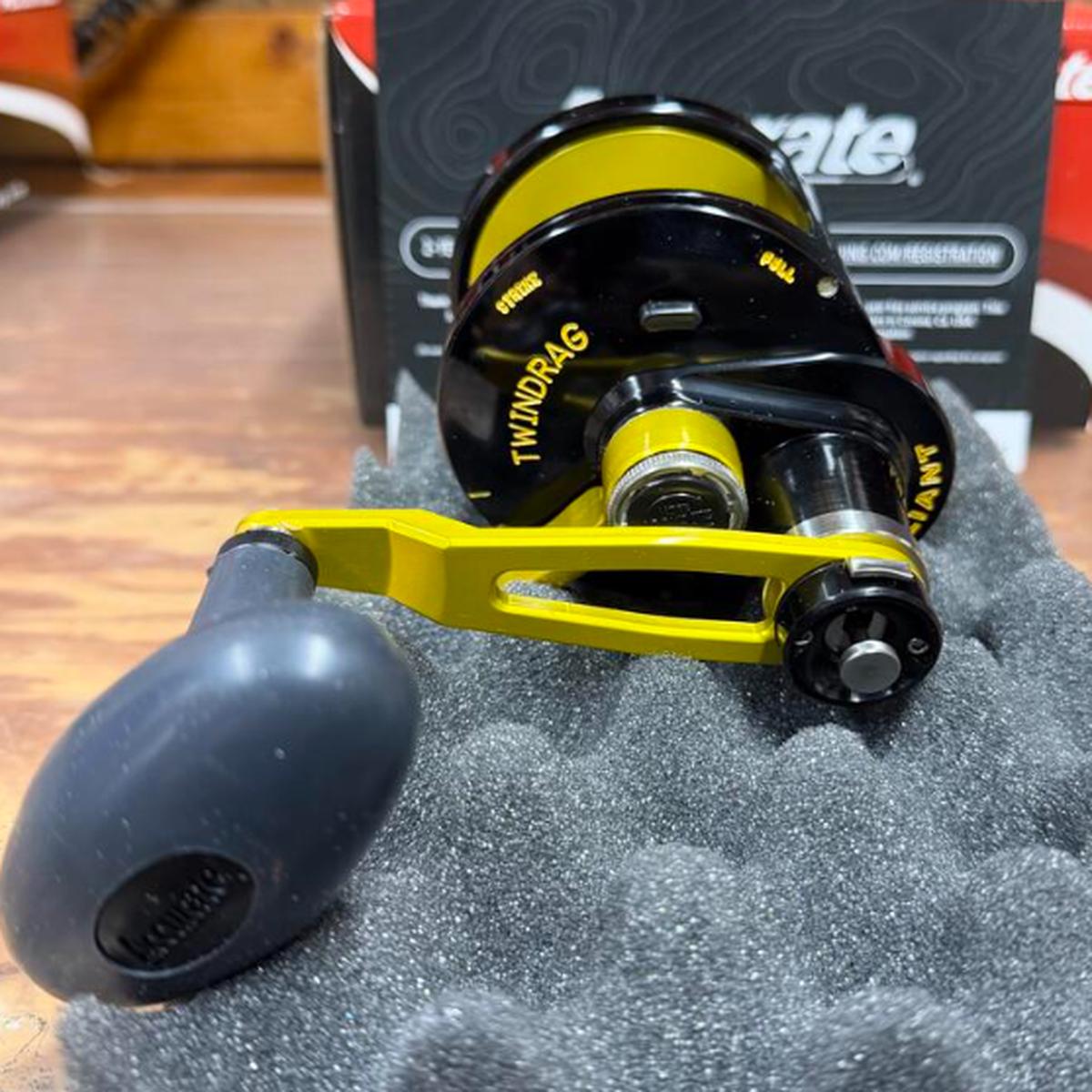 Accurate VT2-600N-BY Valiant Twindrag 600 Narrow 2-Speed Reel V2 Black/Yellow