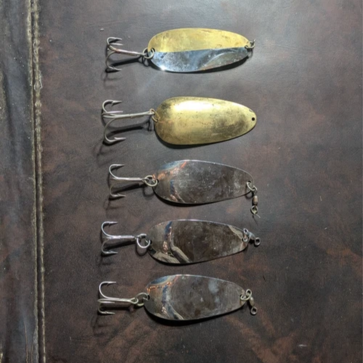 VINTAGE Husky Jr and LG Johnson Spoons Fishing Lures